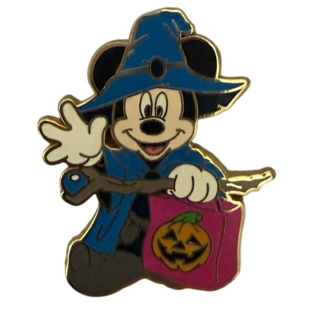 Mickey Mouse Dressed as Witch Magician Merlin Trick or Treat Halloween Pin